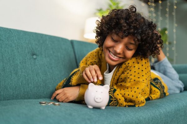 Featured image for Best Checking Accounts: No Fee & Online Banking Options